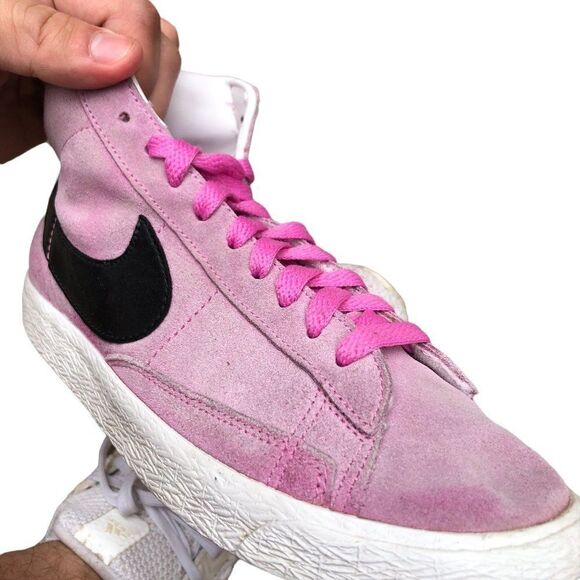 RARE 2013 Nike Blazer Mid High Top 'Curved Pink' Size 6.5 - Picture 2 of 16